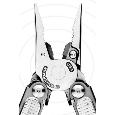 Мультитул Leatherman Free P4 832642, серебристый (832642)