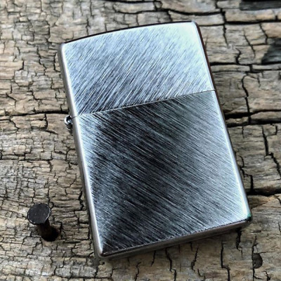 Запальничка Zippo Reg Herringbone Sweep 24648