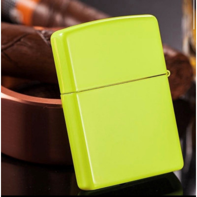 Запальничка Zippo Neon Yellow Lighter 28887