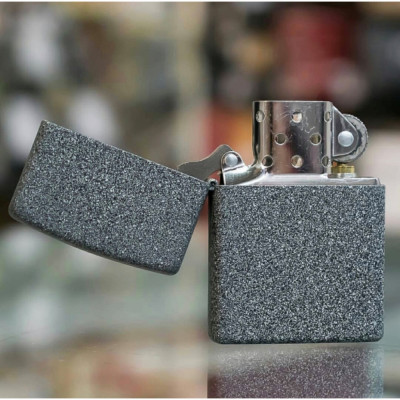 Запальничка Zippo IRON STONE 211