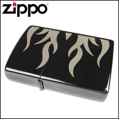 Запальничка Zippo TATTOO FLAME 24951