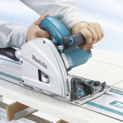 Занурювальна дискова пила Makita SP 6000 J (кейс Makpac)